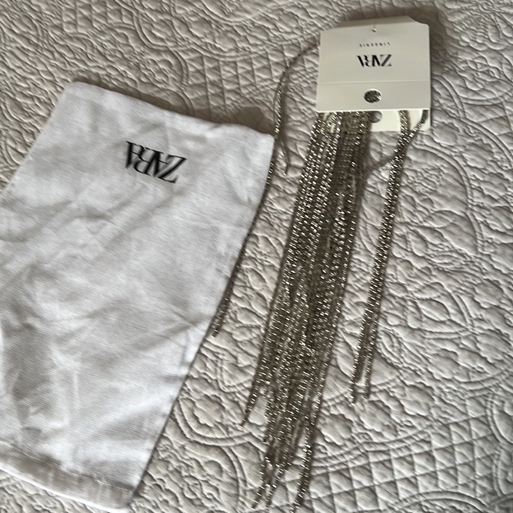 Zara Rhinestone Headband - Picture 4 of 5